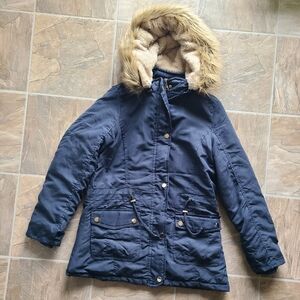 Womens coat fashionable lined with removable hood large